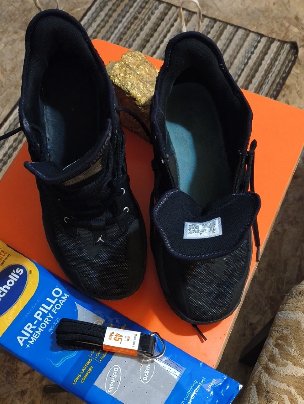 Jordan Black Low-Top Athletic Sneakers-Still look Good!